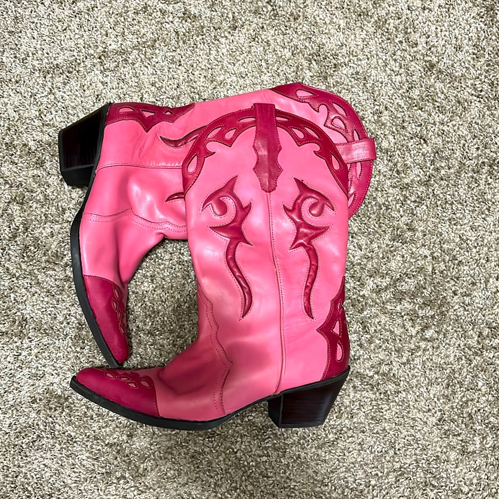 Reba Cosby boots